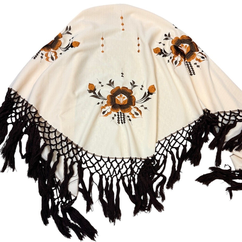 Vintage Cream Floral Embroidered Triangular Shawl Brown Macrame Fringe Boho -BB